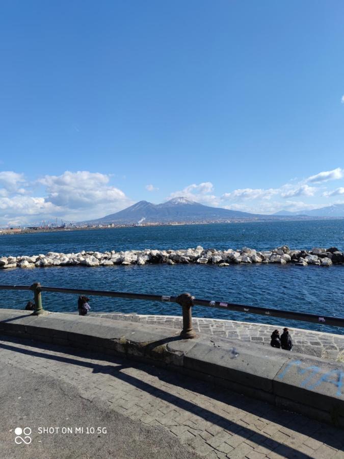 Borgo Santa Lucia Apartment Napels Buitenkant foto
