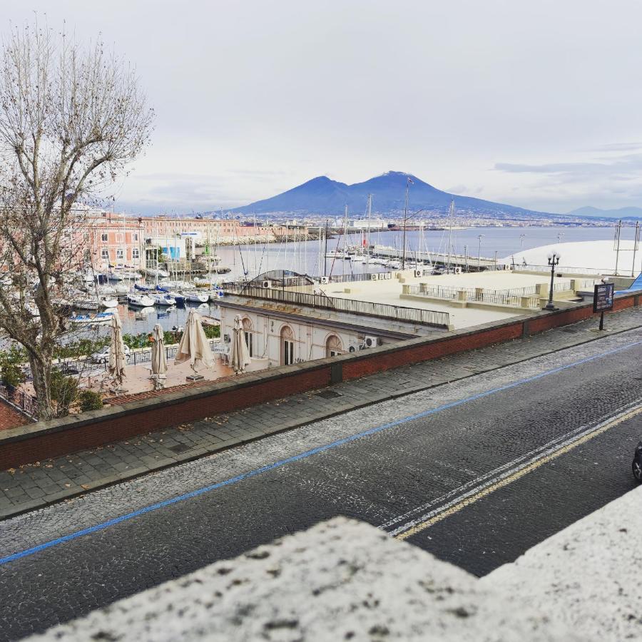 Borgo Santa Lucia Apartment Napels Buitenkant foto