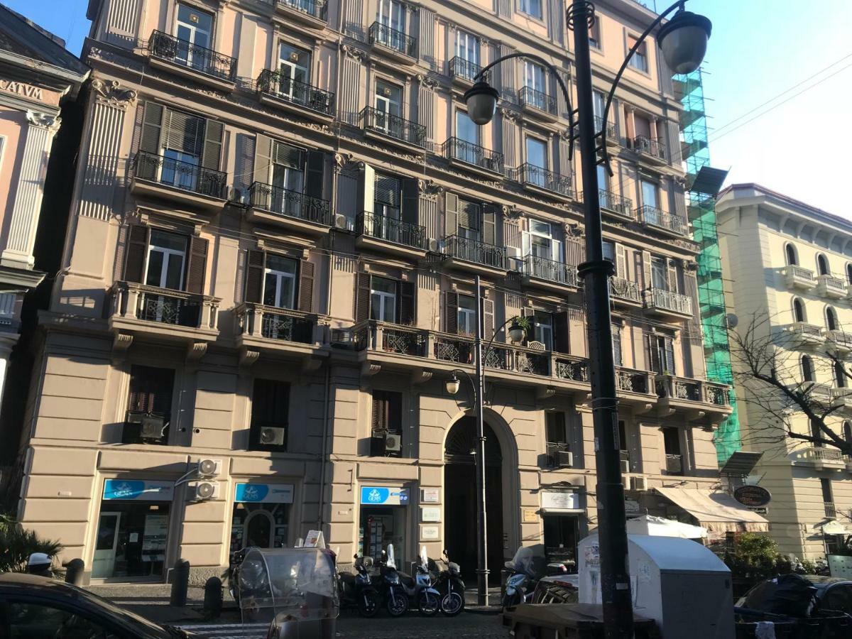 Borgo Santa Lucia Apartment Napels Buitenkant foto