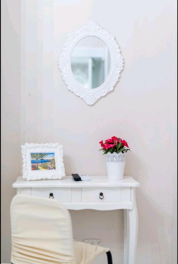 Borgo Santa Lucia Apartment Napels Buitenkant foto