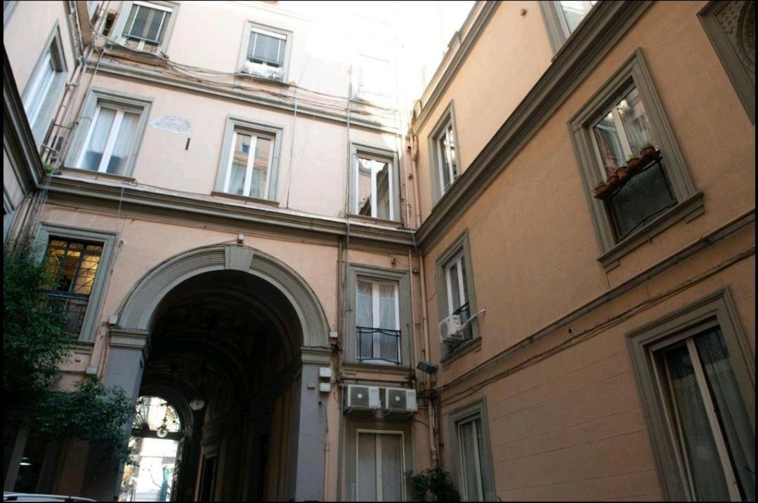 Borgo Santa Lucia Apartment Napels Buitenkant foto
